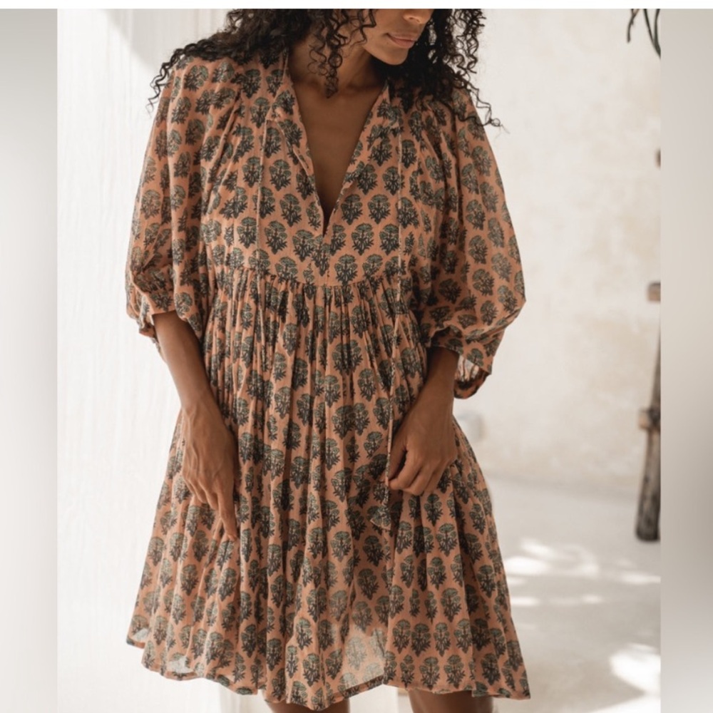 Daughters of India Kyra Mini Dress ~ Himalayan Salt - size small